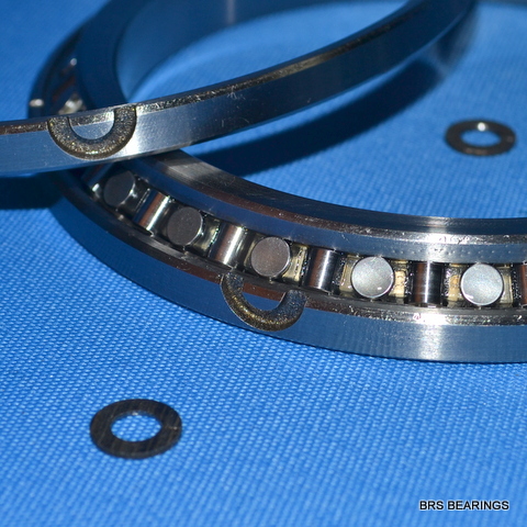 Single row cross roller slew bearing SX011828