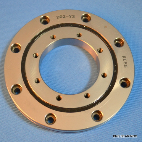 RU228 slewing ring bearing