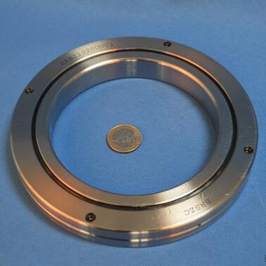 CRBC14025 crossed roller bearings