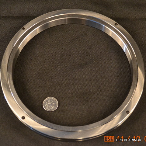 RA11008 ultra thin section crossed roller bearing