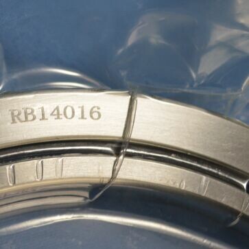 THK RB14025 crossed roller bearing
