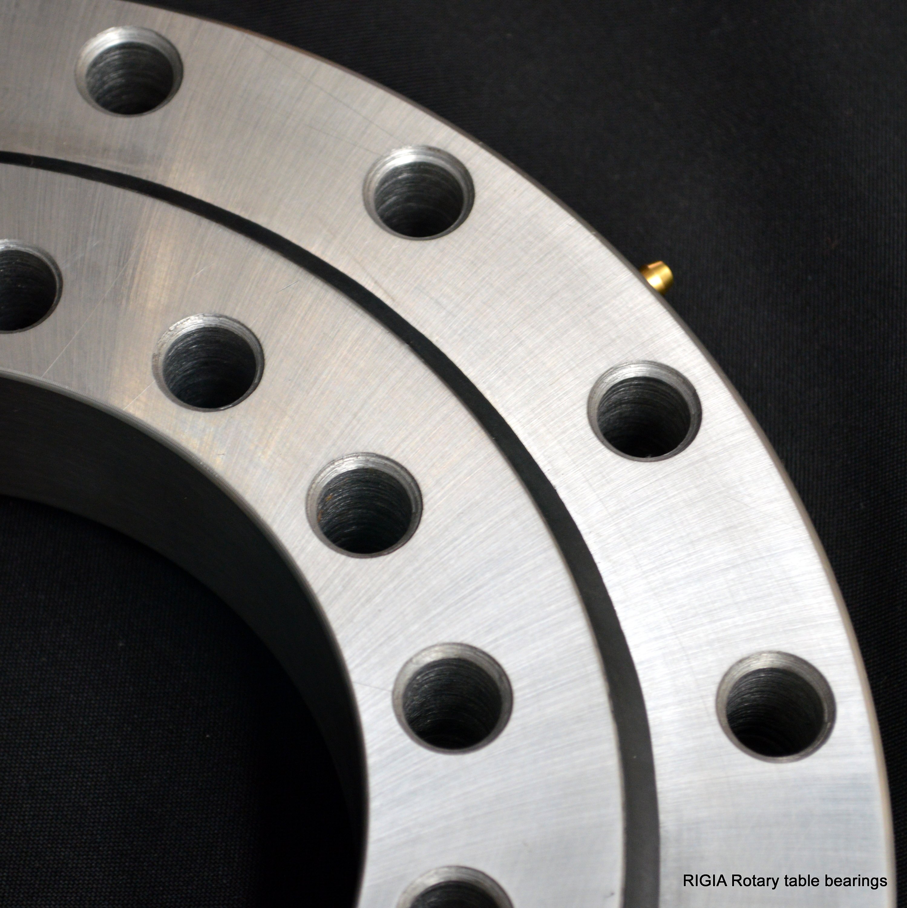 Slewing ring details(Rotary table bearings,Kaydon MTO145)