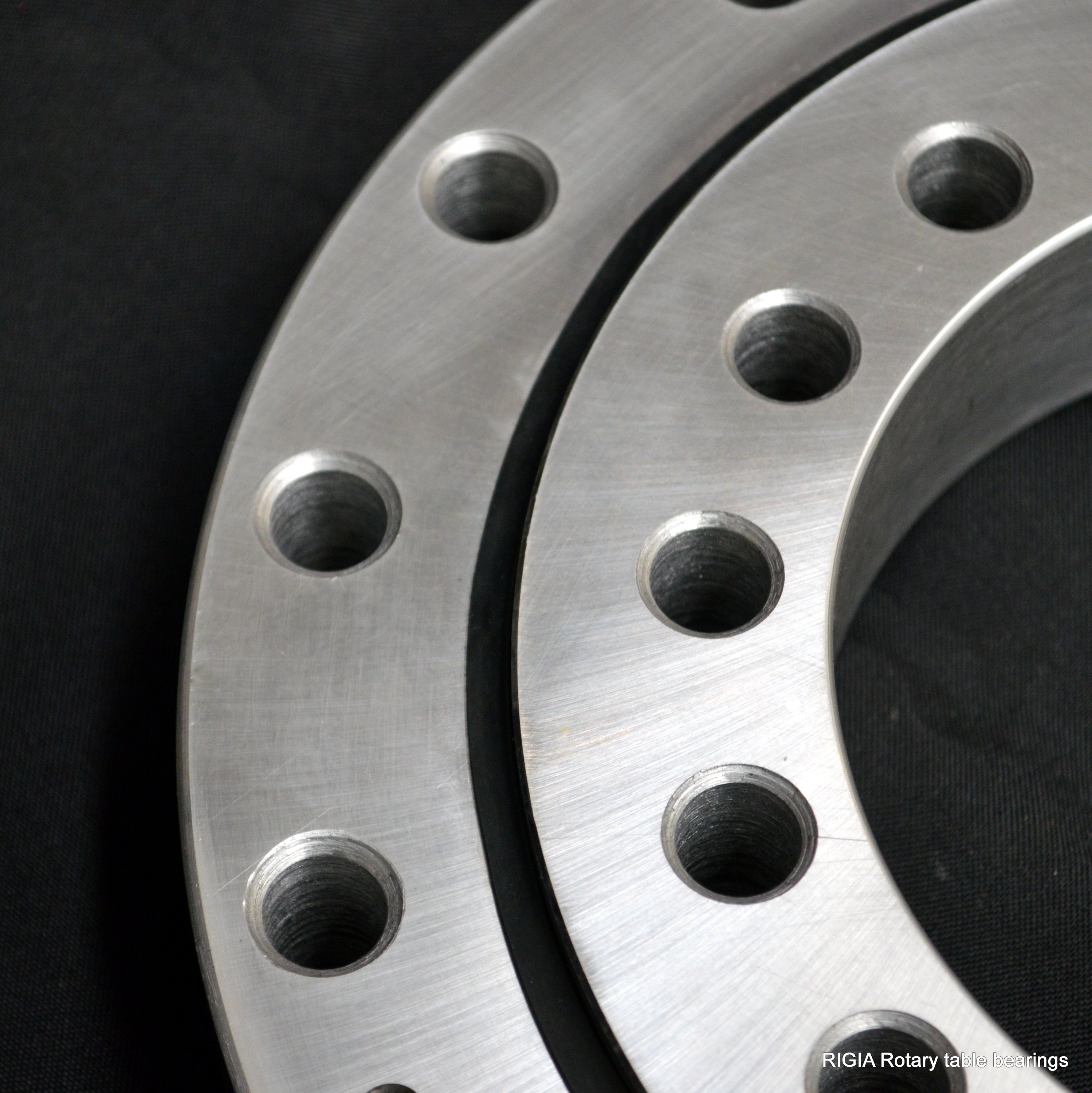 Slewing ring details(Rotary table bearings,Kaydon MTO145)