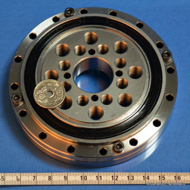 Full ball type cross roller bearing made in china CSF20-XRB