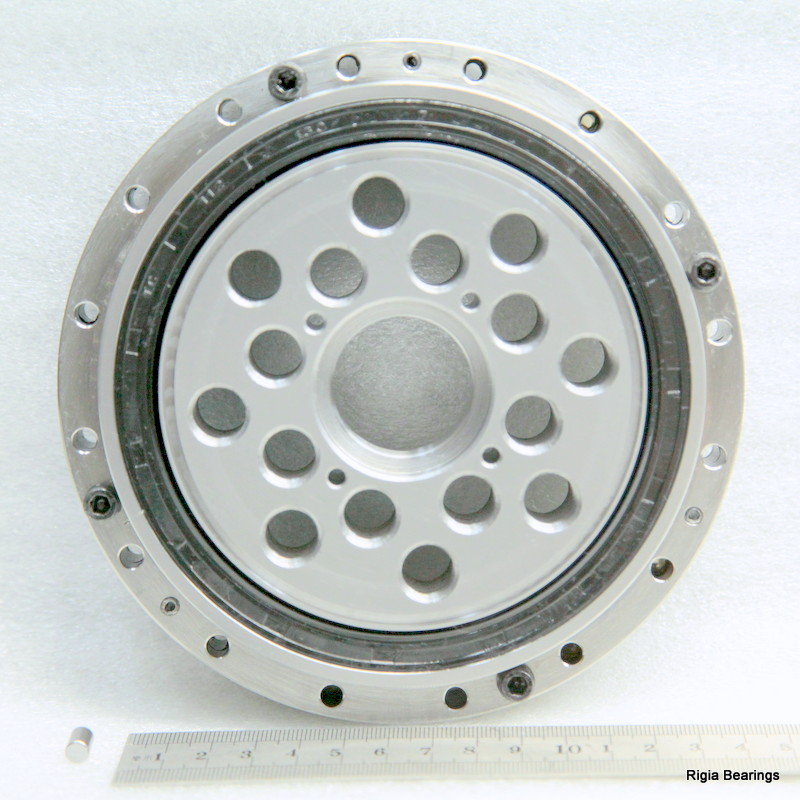 Crossed roller bearings CSF40-XRB Harmonic Drive output slewing ring